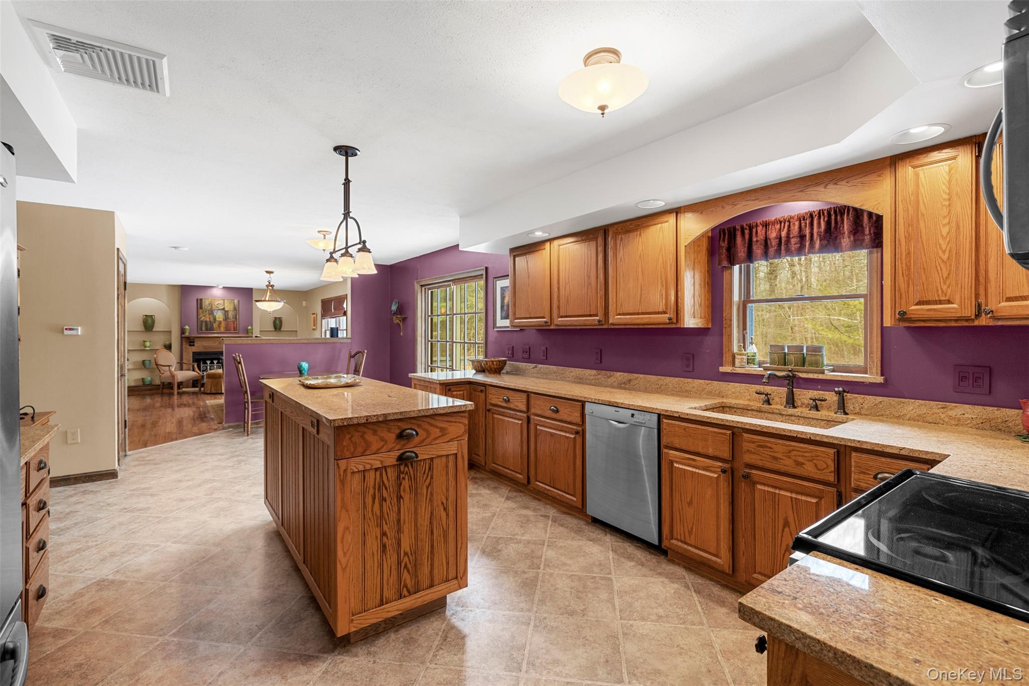 #20 photo, 4 Mountain View Dr, Kerhonkson , NY 12446