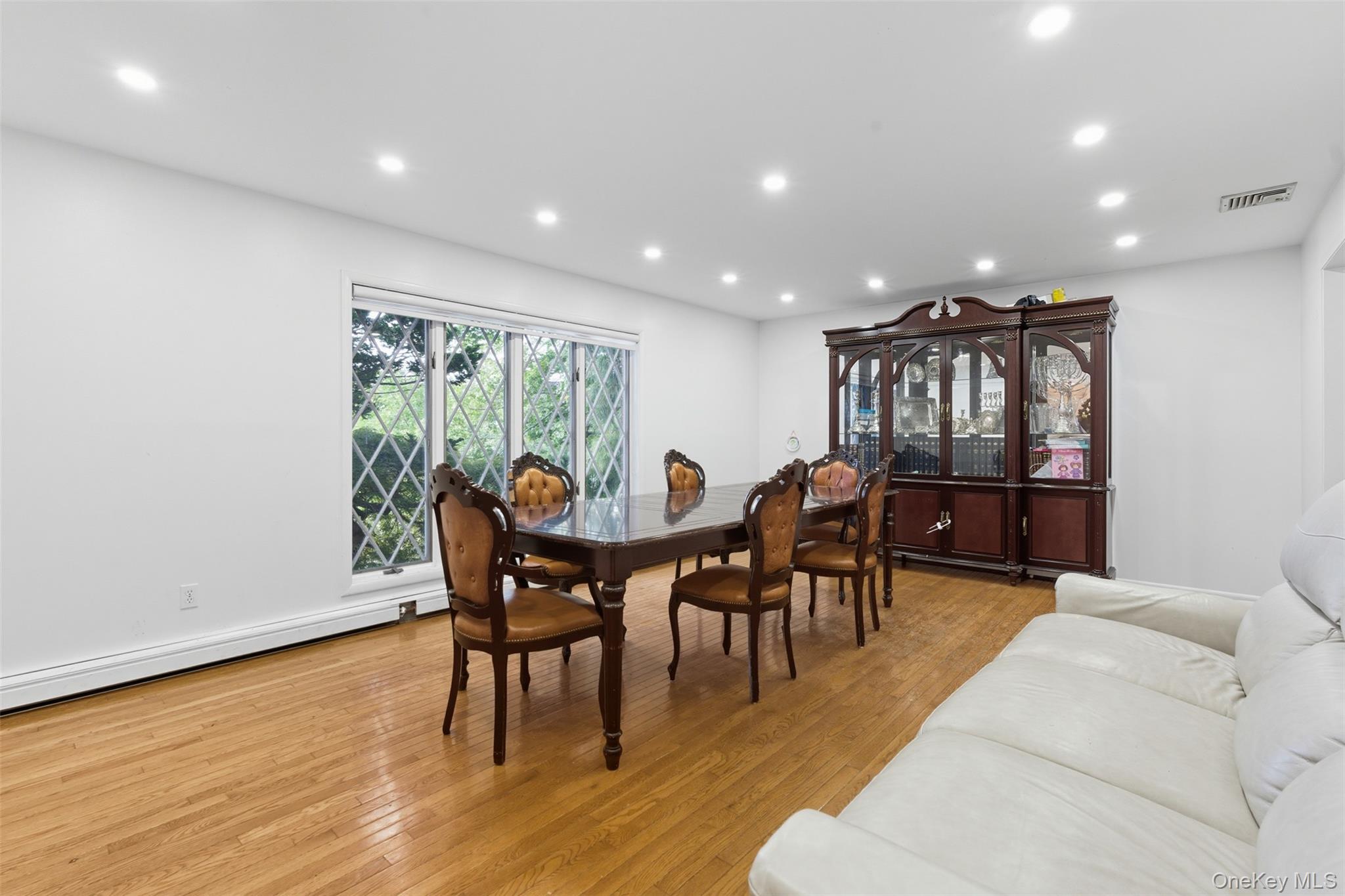 #7 photo, 35 Depalma Drive, Highland Mills , NY 10930