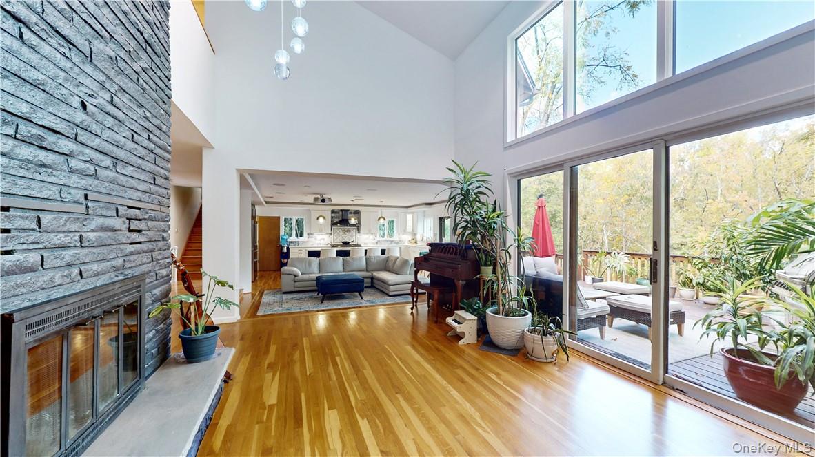 #8 photo, 96 Old Pascack Road, Pearl River , NY 10965