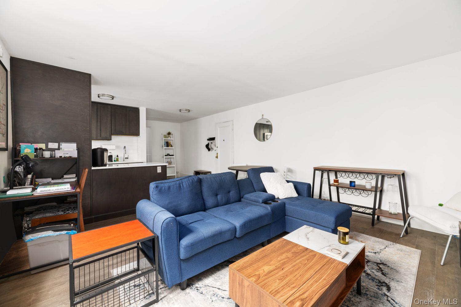 #3 photo, 2420 Morris Avenue, ブロンクス区 Bronx , NY 10468