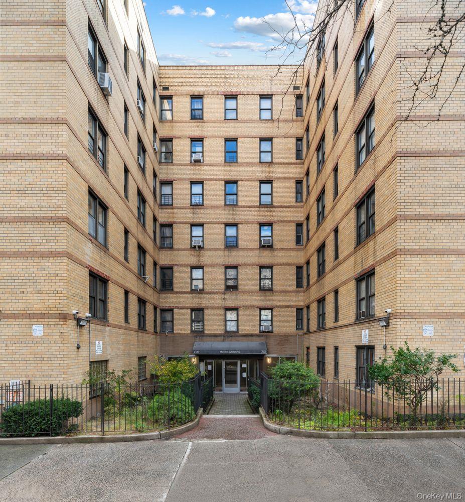 #6 photo, 2420 Morris Avenue, ブロンクス区 Bronx , NY 10468