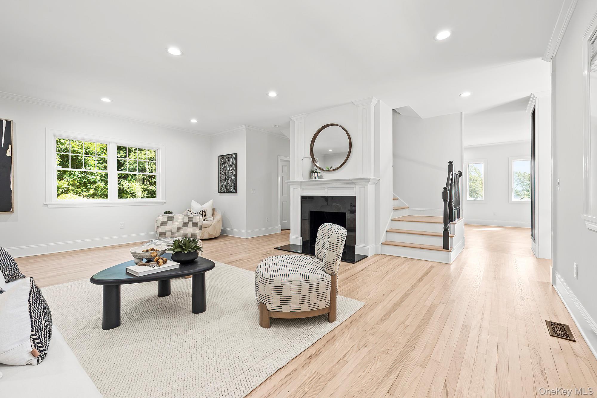 #3 photo, 2022 Van Cortlandt Circle, Yorktown Heights , NY 10598