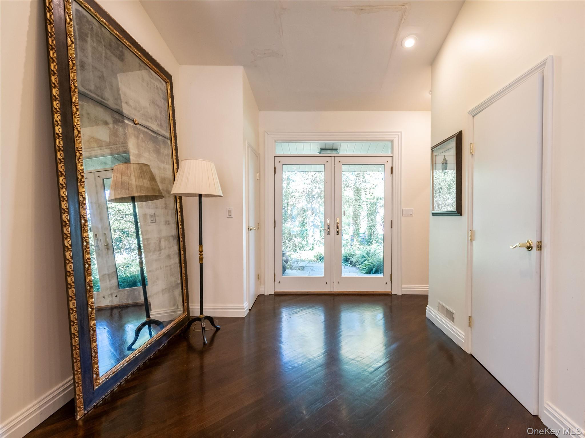 #2 photo, 16 Ridge Drive, Great Neck , NY 11021