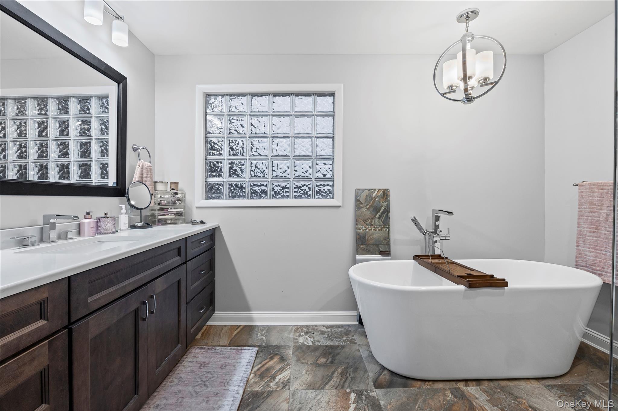 #19 photo, 3608 Tonopah Street, Seaford , NY 11783