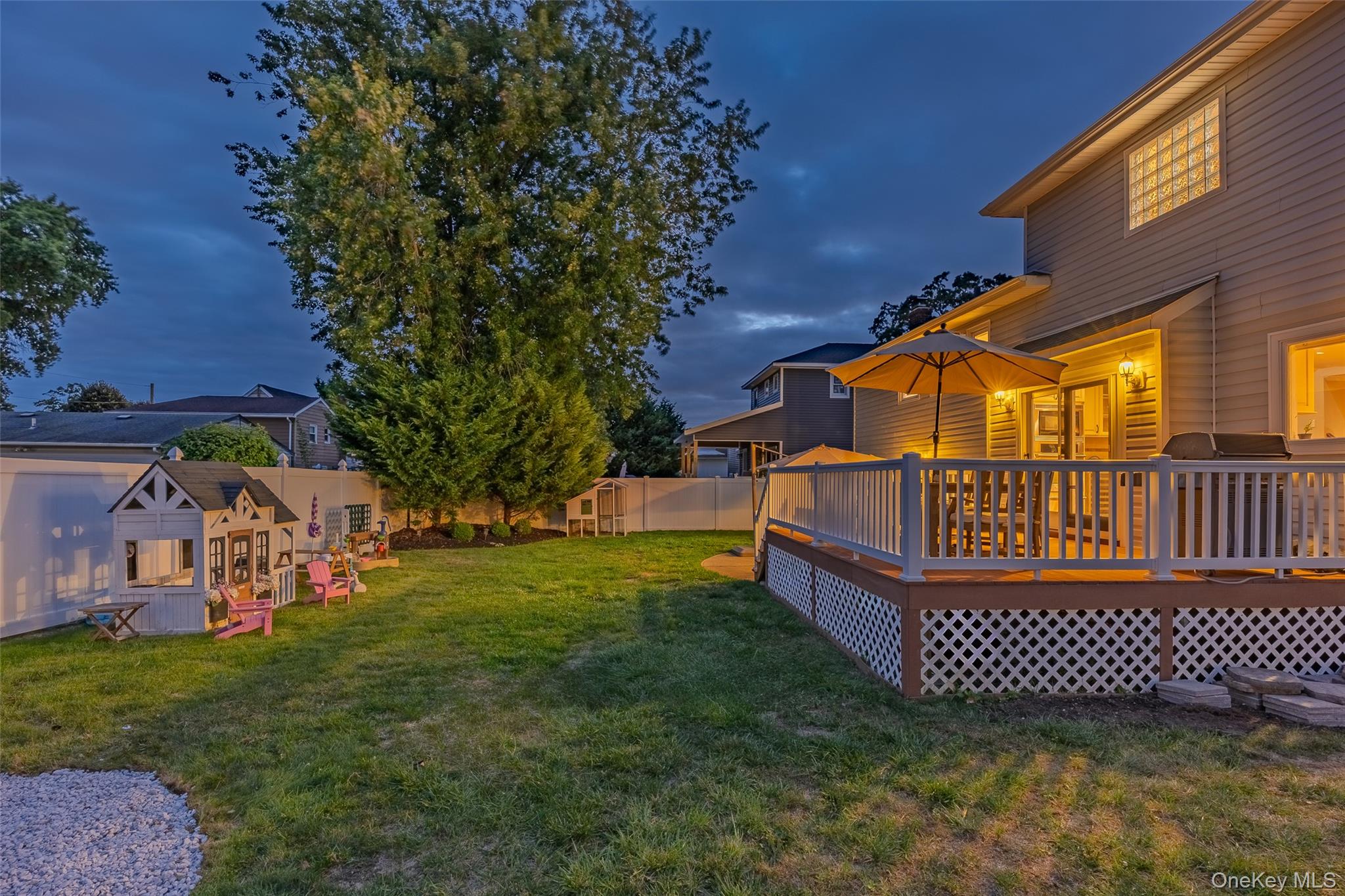 #8 photo, 3608 Tonopah Street, Seaford , NY 11783