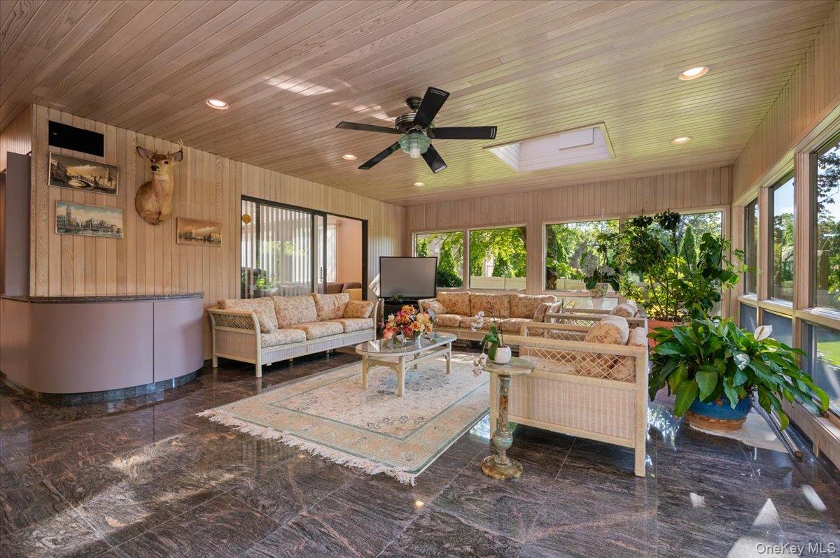 #11 photo, 292 Breezyway, ナッソー郡 Lawrence , NY 11559