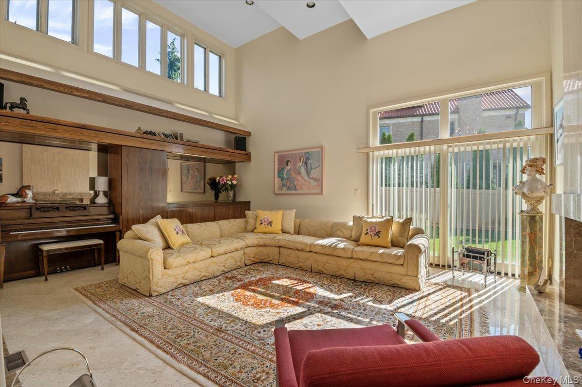 #3 photo, 292 Breezyway, ナッソー郡 Lawrence , NY 11559