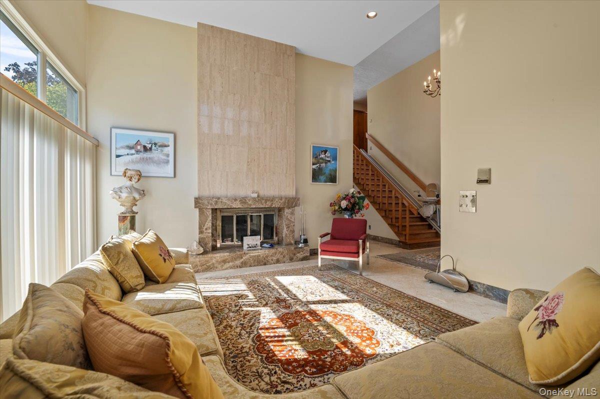 #5 photo, 292 Breezyway, ナッソー郡 Lawrence , NY 11559