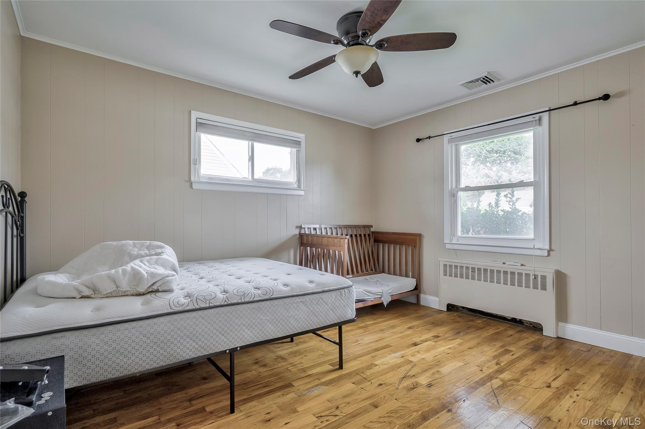 #12 photo, 11 Jamaica Ave, Plainview , NY 11803