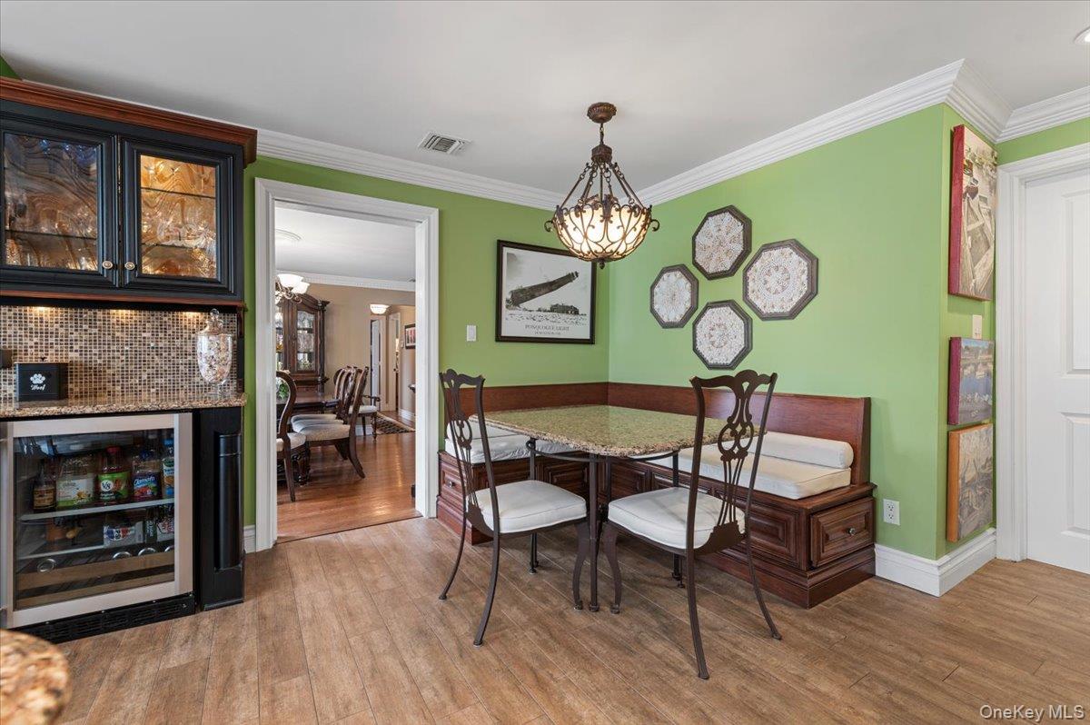 #18 photo, 5 Canal Road, Massapequa , NY 11758