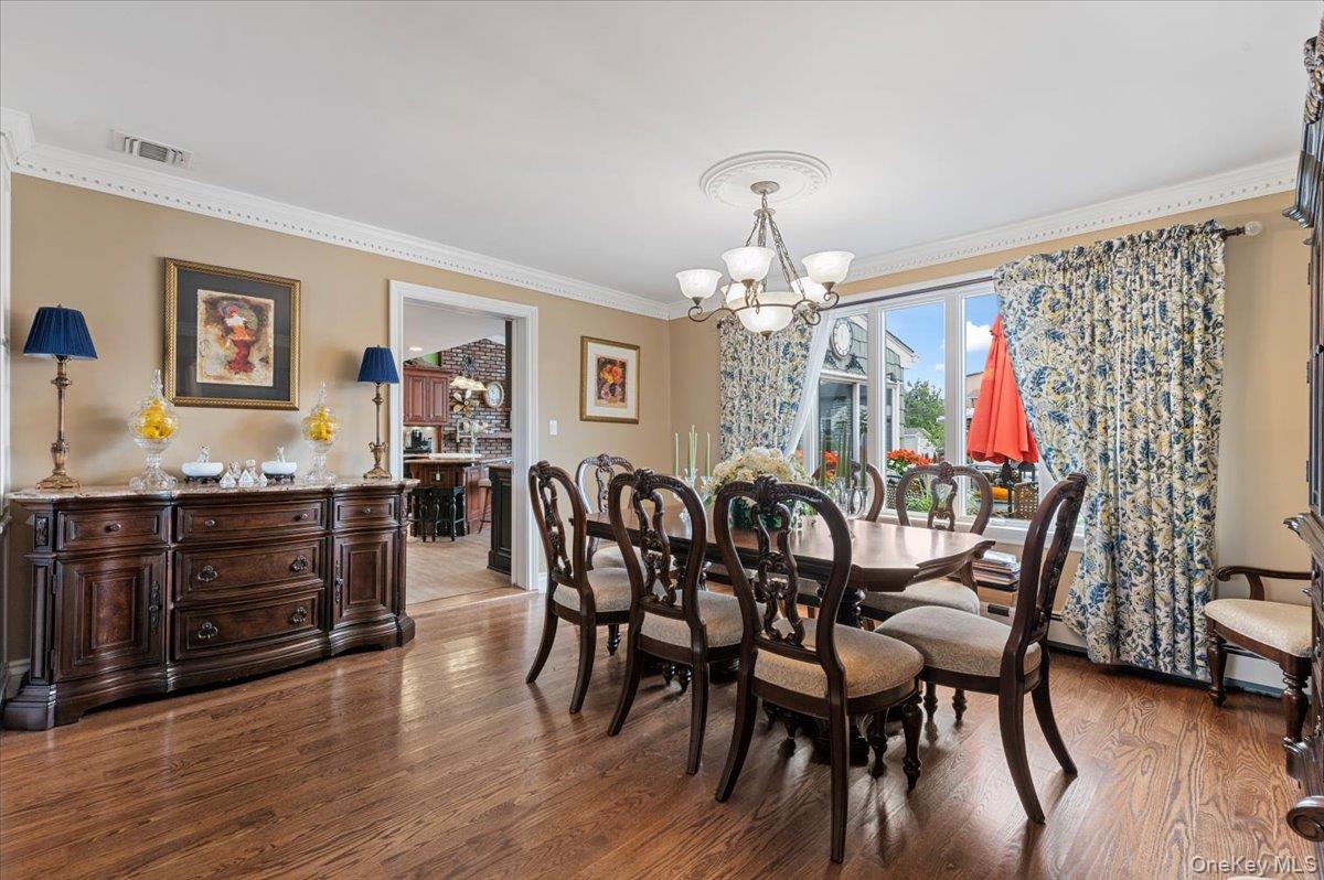 #4 photo, 5 Canal Road, Massapequa , NY 11758