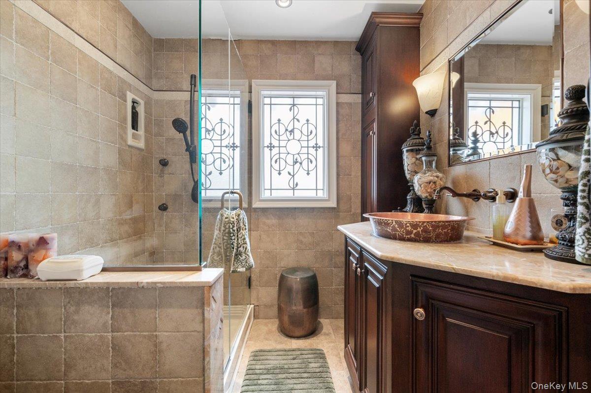 #6 photo, 5 Canal Road, Massapequa , NY 11758