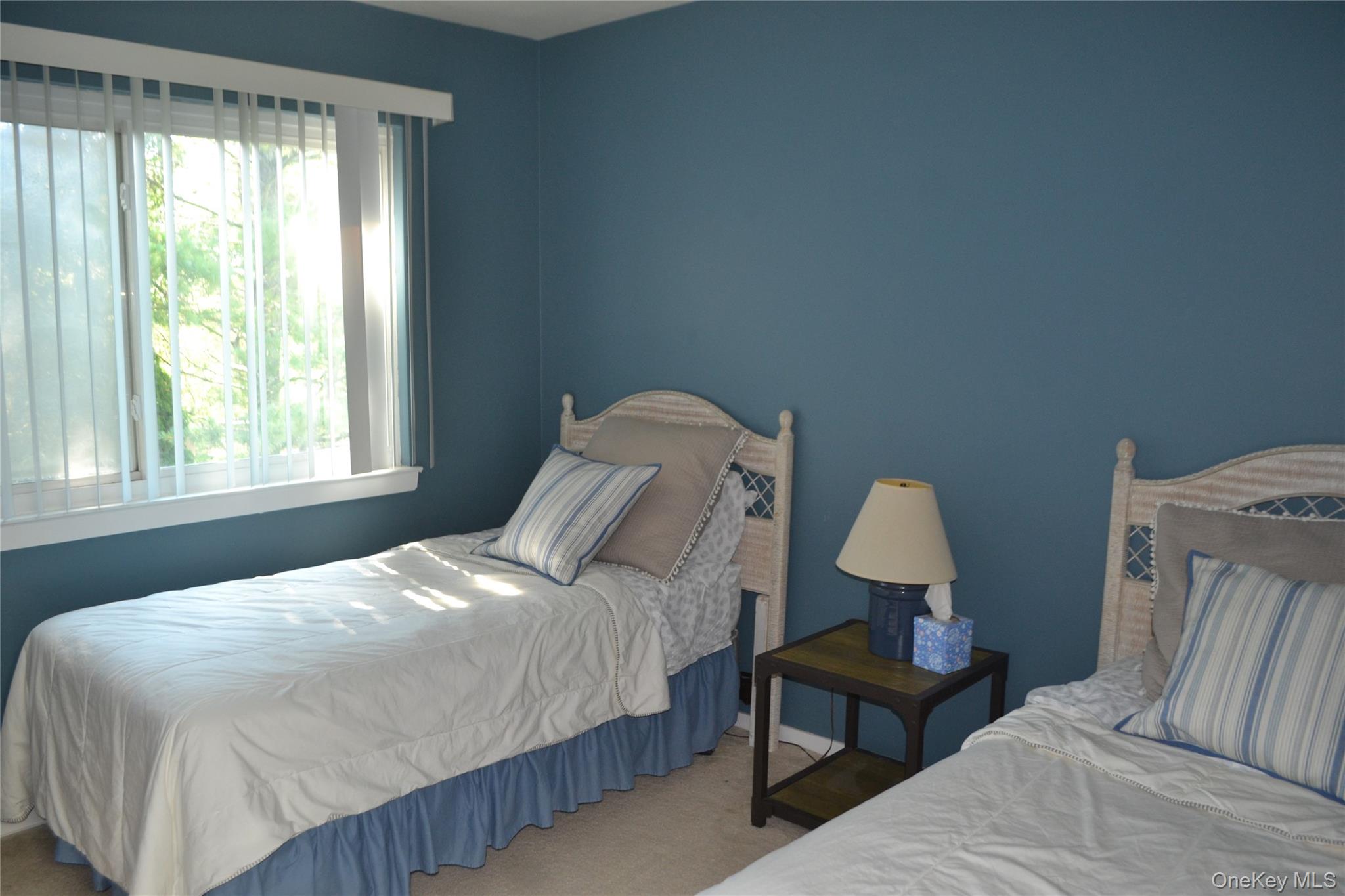 #10 photo, 220 Montauk Highway, サフォーク郡 Speonk , NY 11972