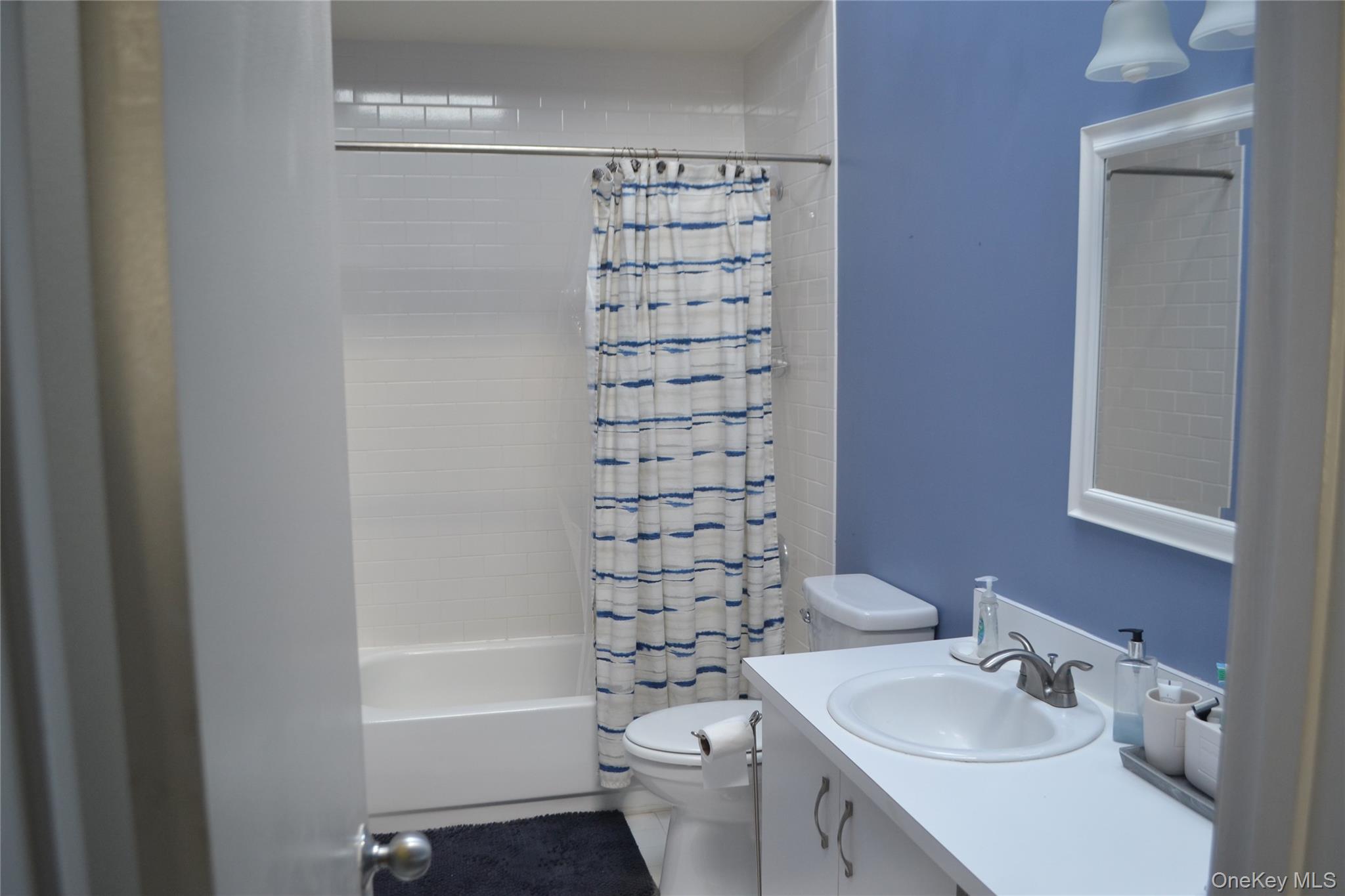 #6 photo, 220 Montauk Highway, サフォーク郡 Speonk , NY 11972