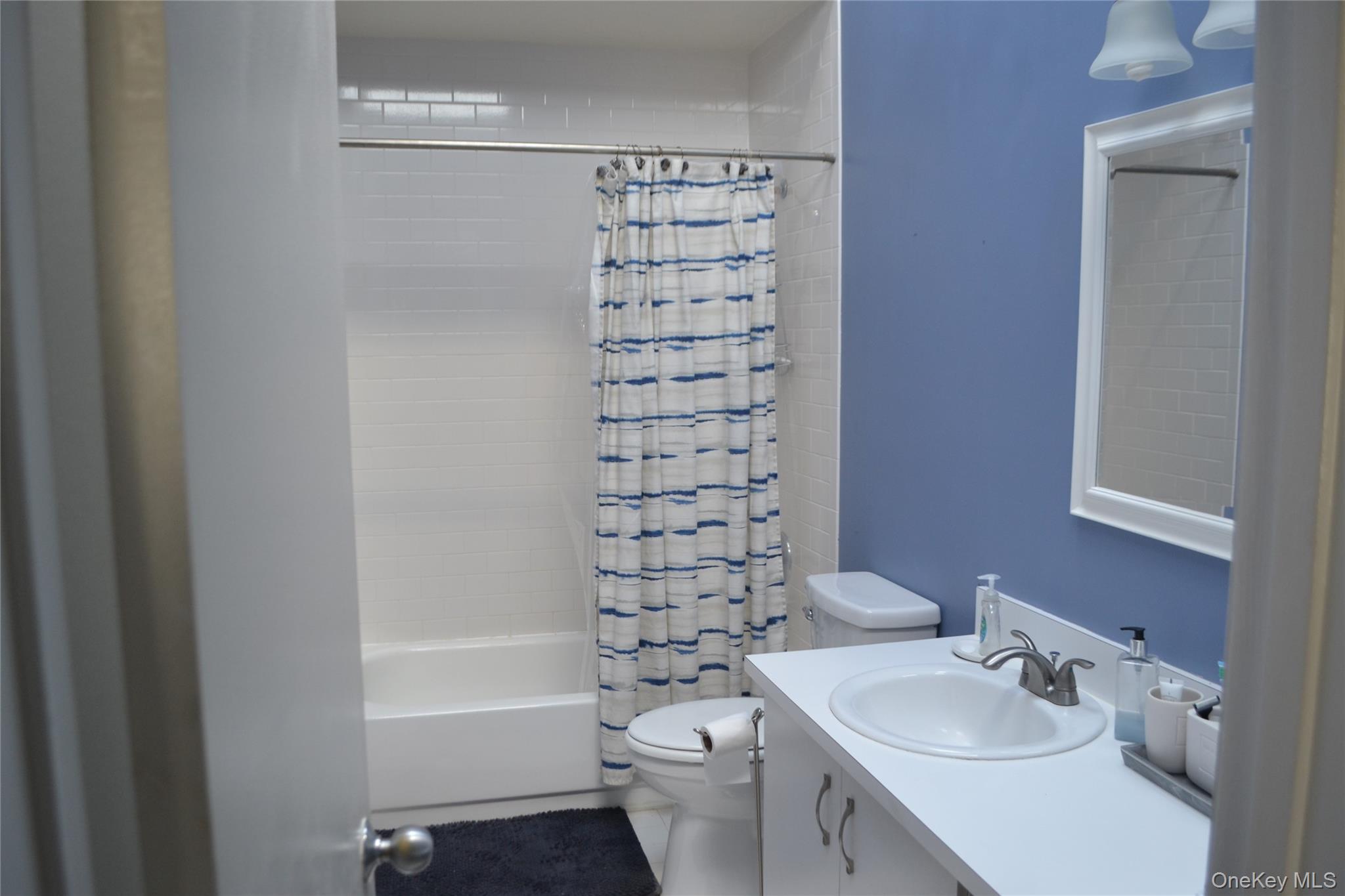 #7 photo, 220 Montauk Highway, サフォーク郡 Speonk , NY 11972