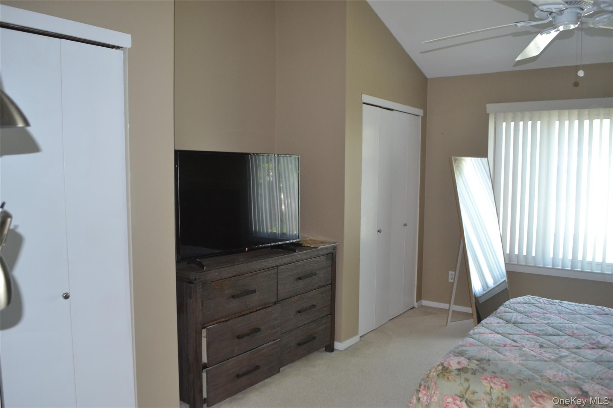 #9 photo, 220 Montauk Highway, サフォーク郡 Speonk , NY 11972