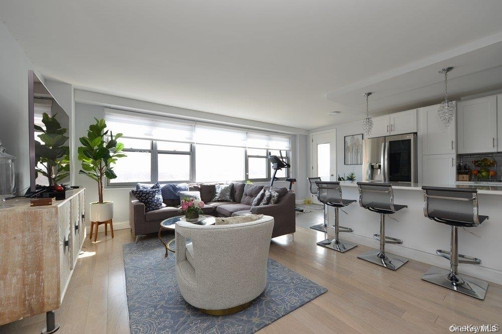 #13 photo, 61-20 Grand Central Parkway, クイーンズ区 Forest Hills , NY 11375