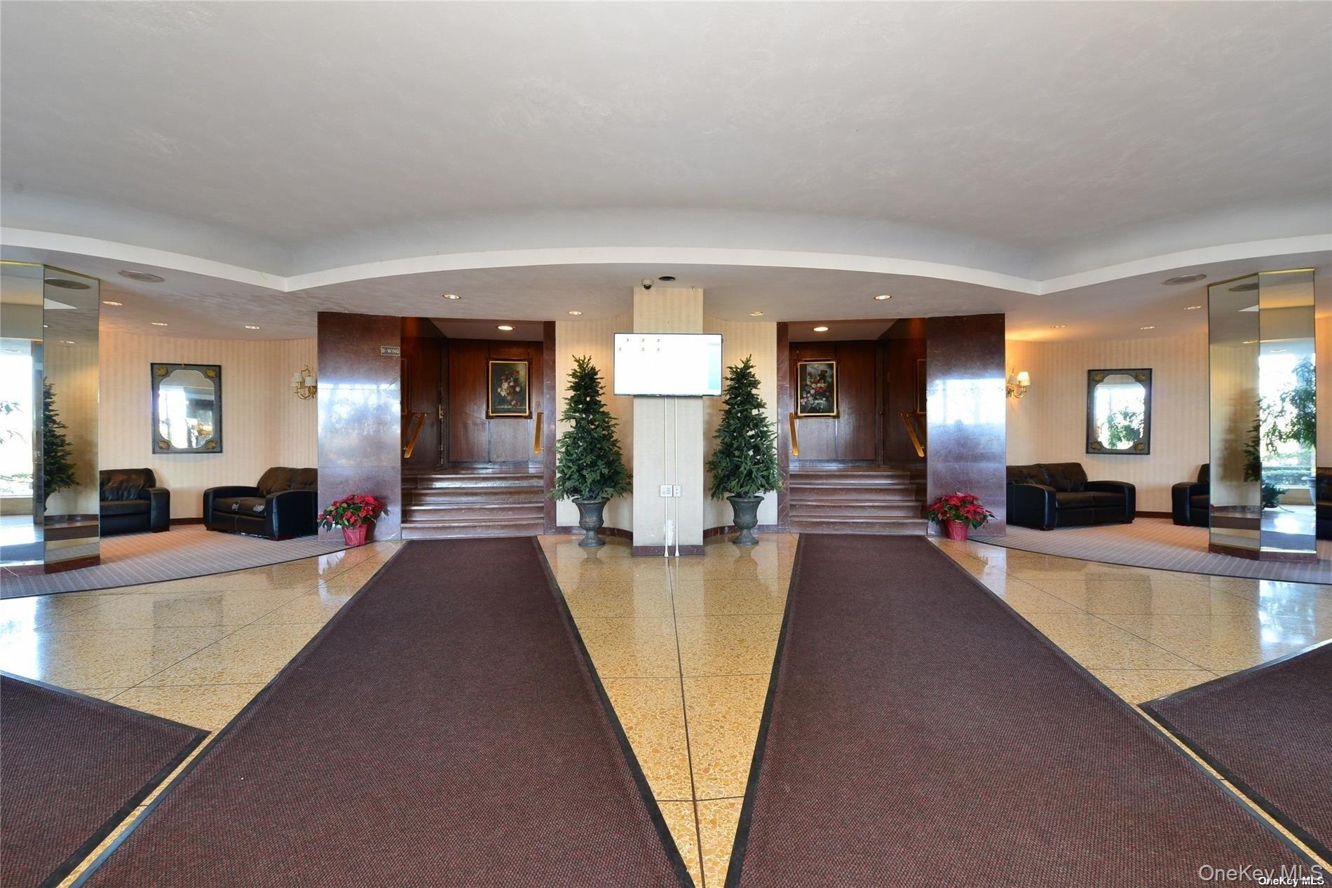 #2 photo, 61-20 Grand Central Parkway, クイーンズ区 Forest Hills , NY 11375