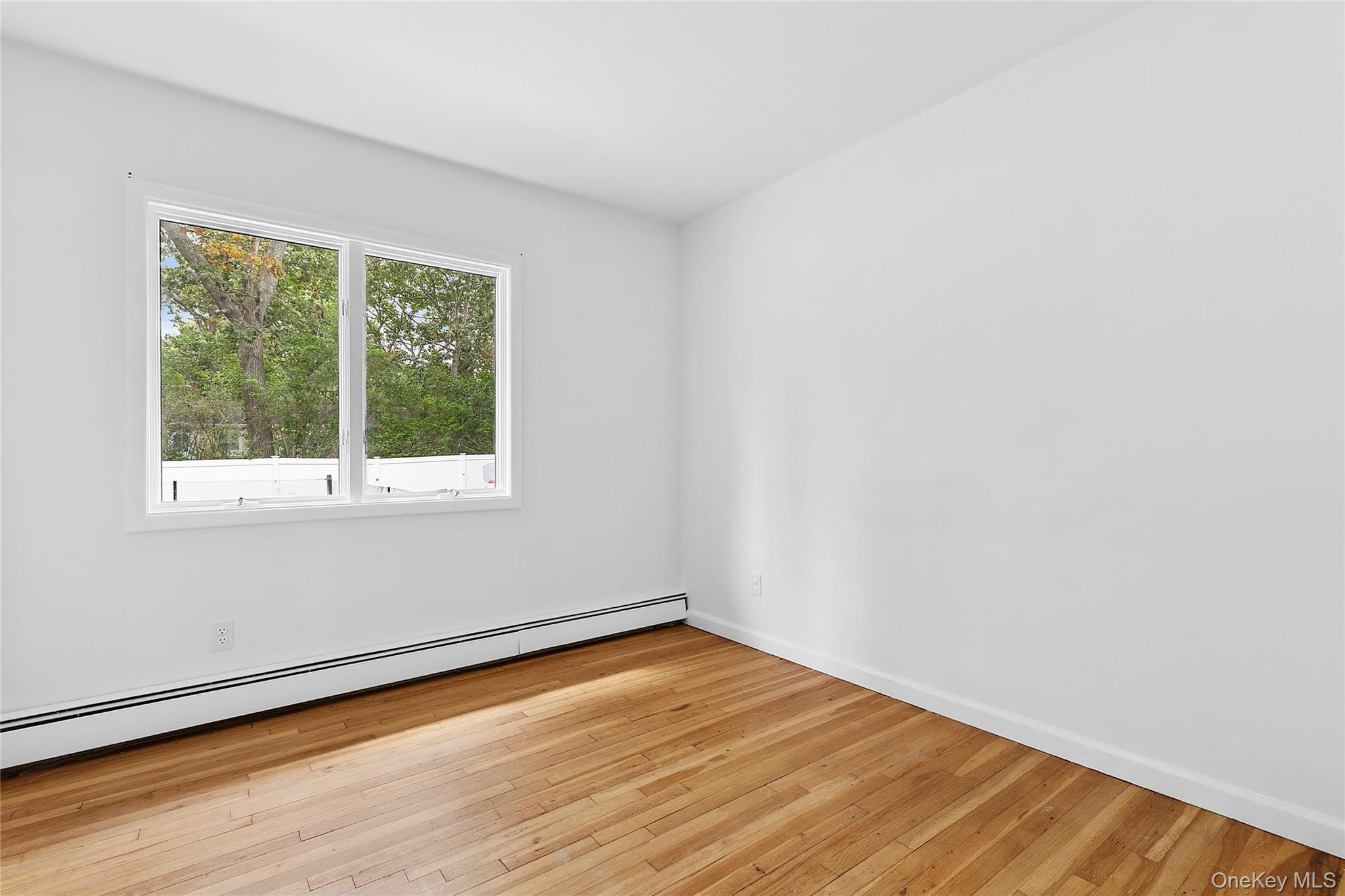 #13 photo, 29 Linda Avenue, サフォーク郡 Aquebogue , NY 11931