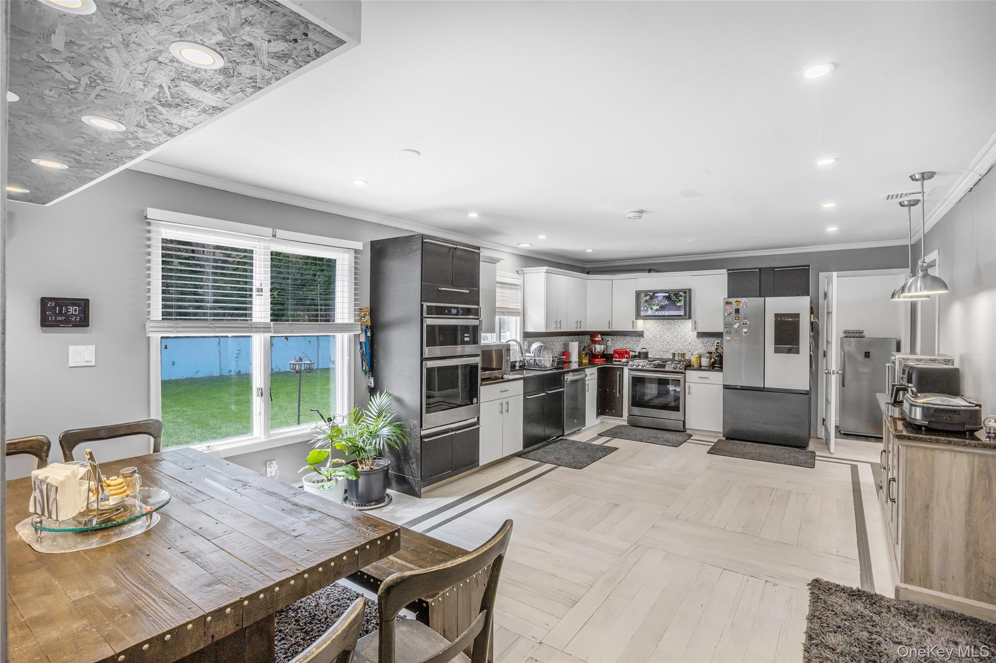 #10 photo, 12 Deer Path, Shirley , NY 11967