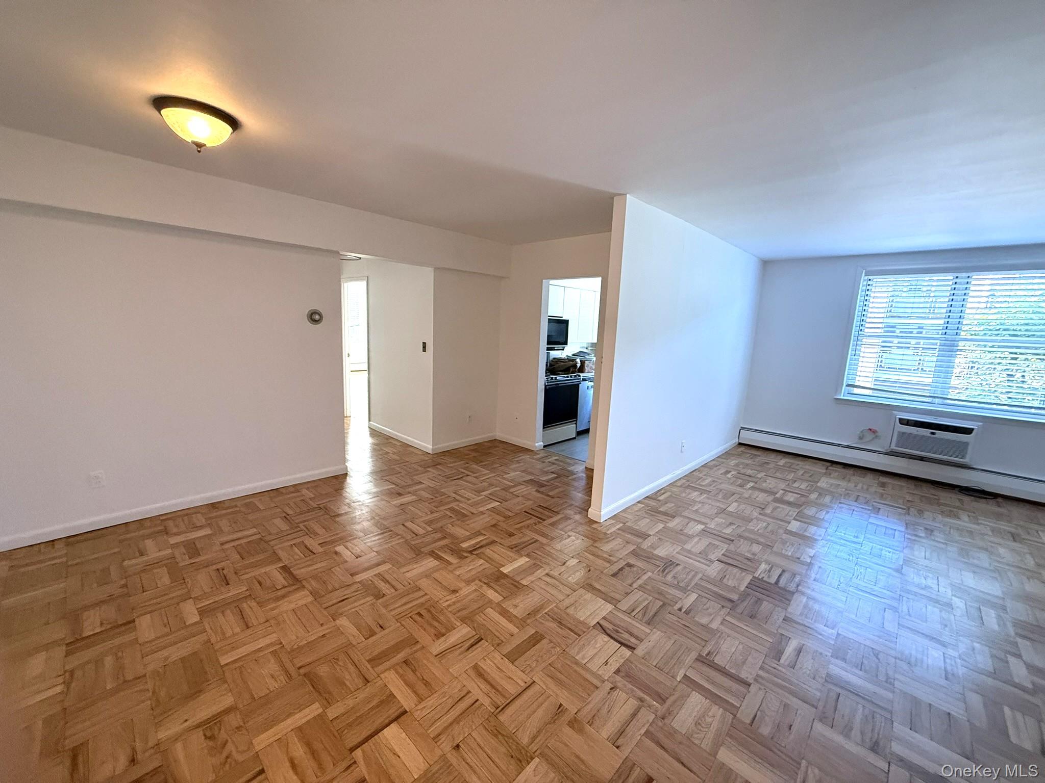 #10 photo, 40 Daley Place, Lynbrook , NY 11563