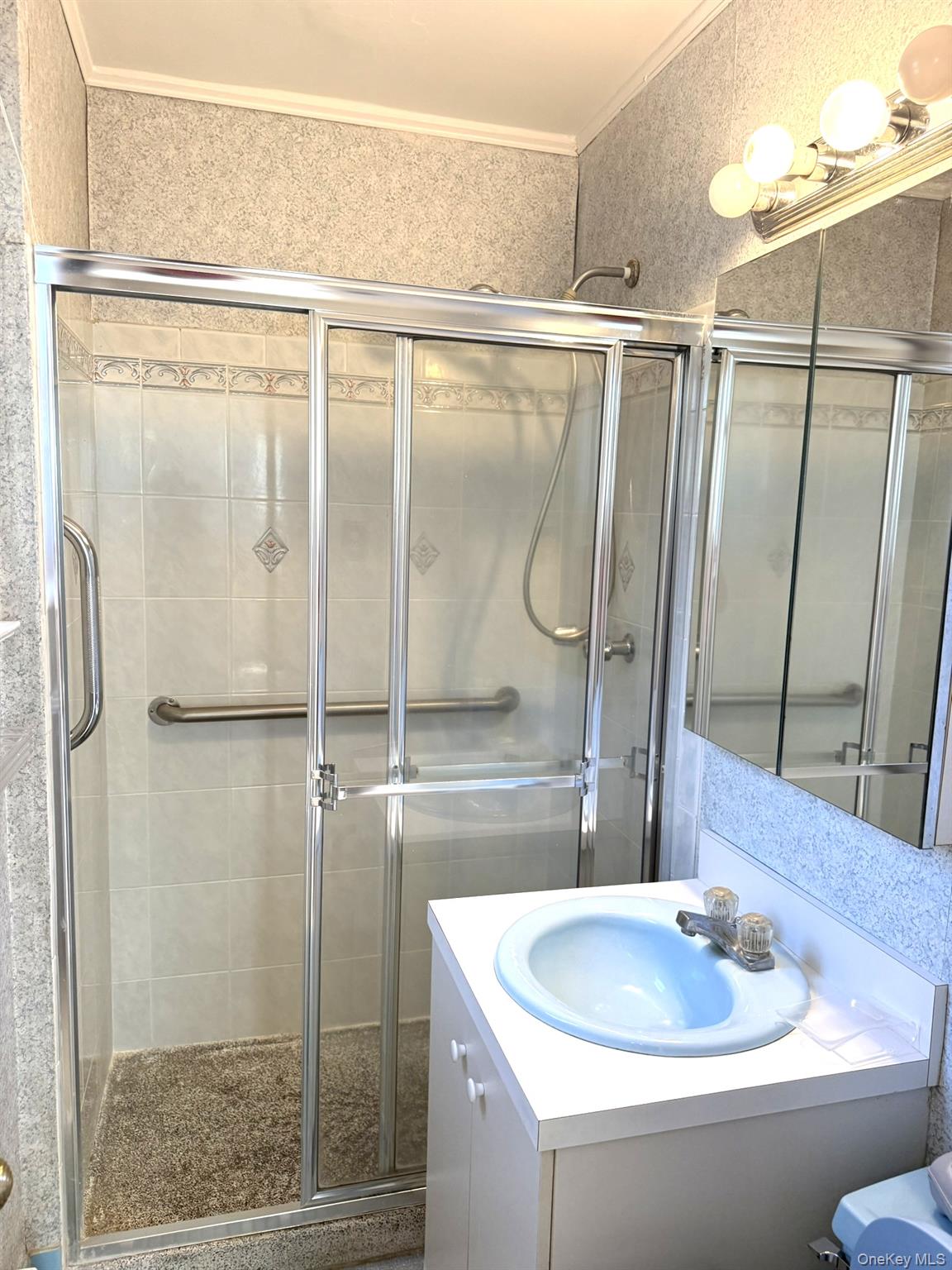 #6 photo, 40 Daley Place, Lynbrook , NY 11563