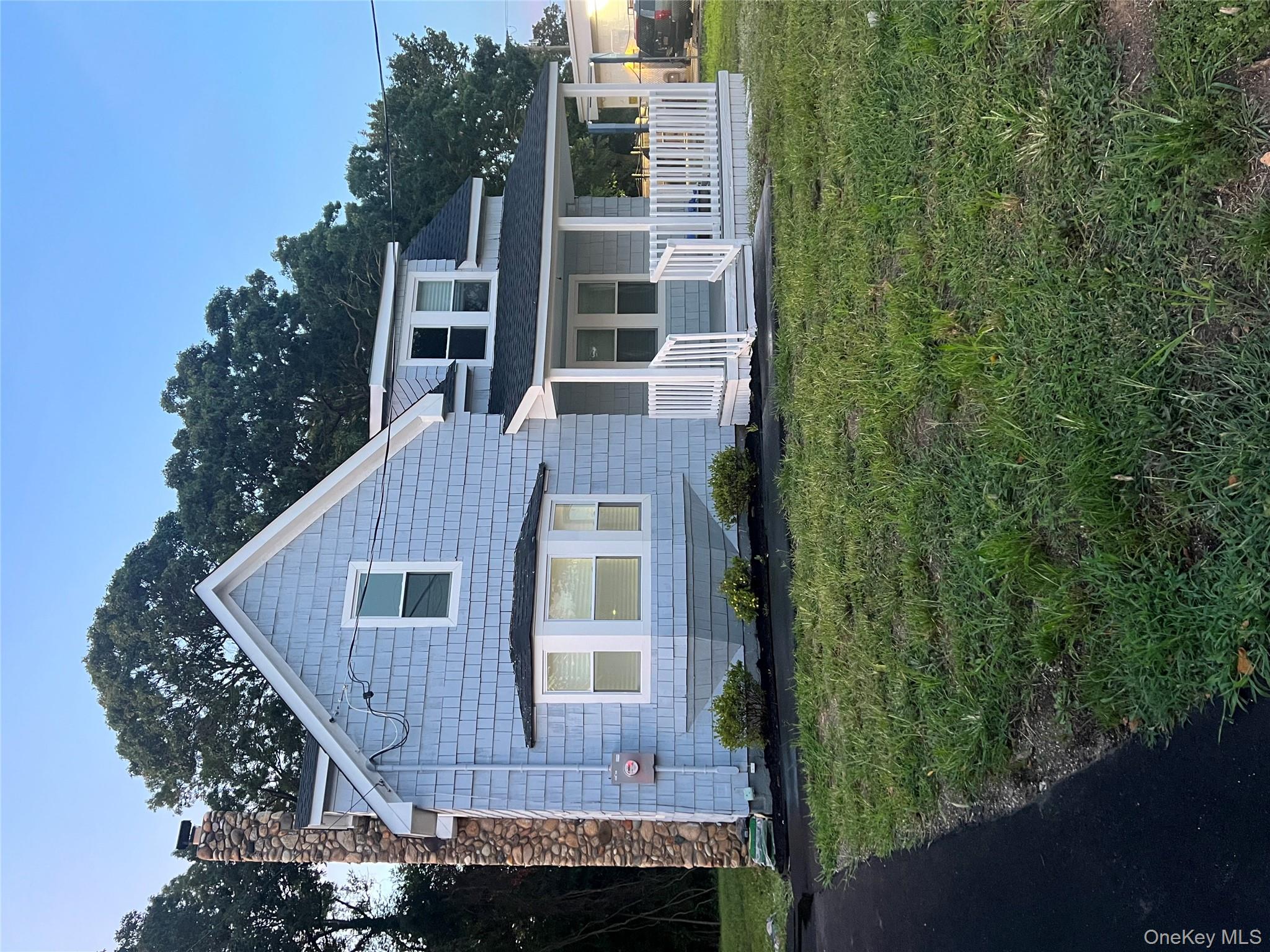 #1 photo, 749 E Main Street, Kings Park , NY 11754