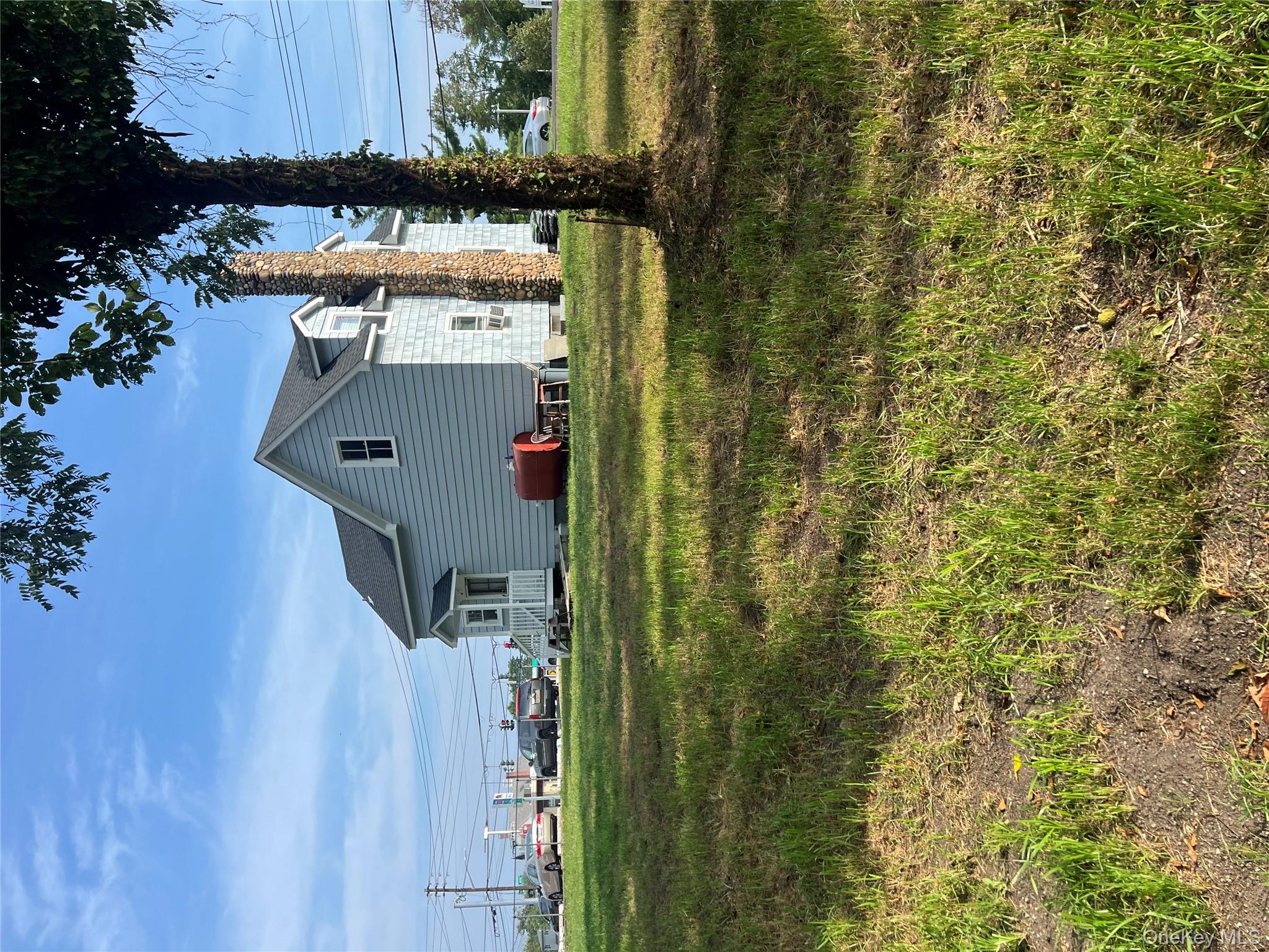 #2 photo, 749 E Main Street, Kings Park , NY 11754