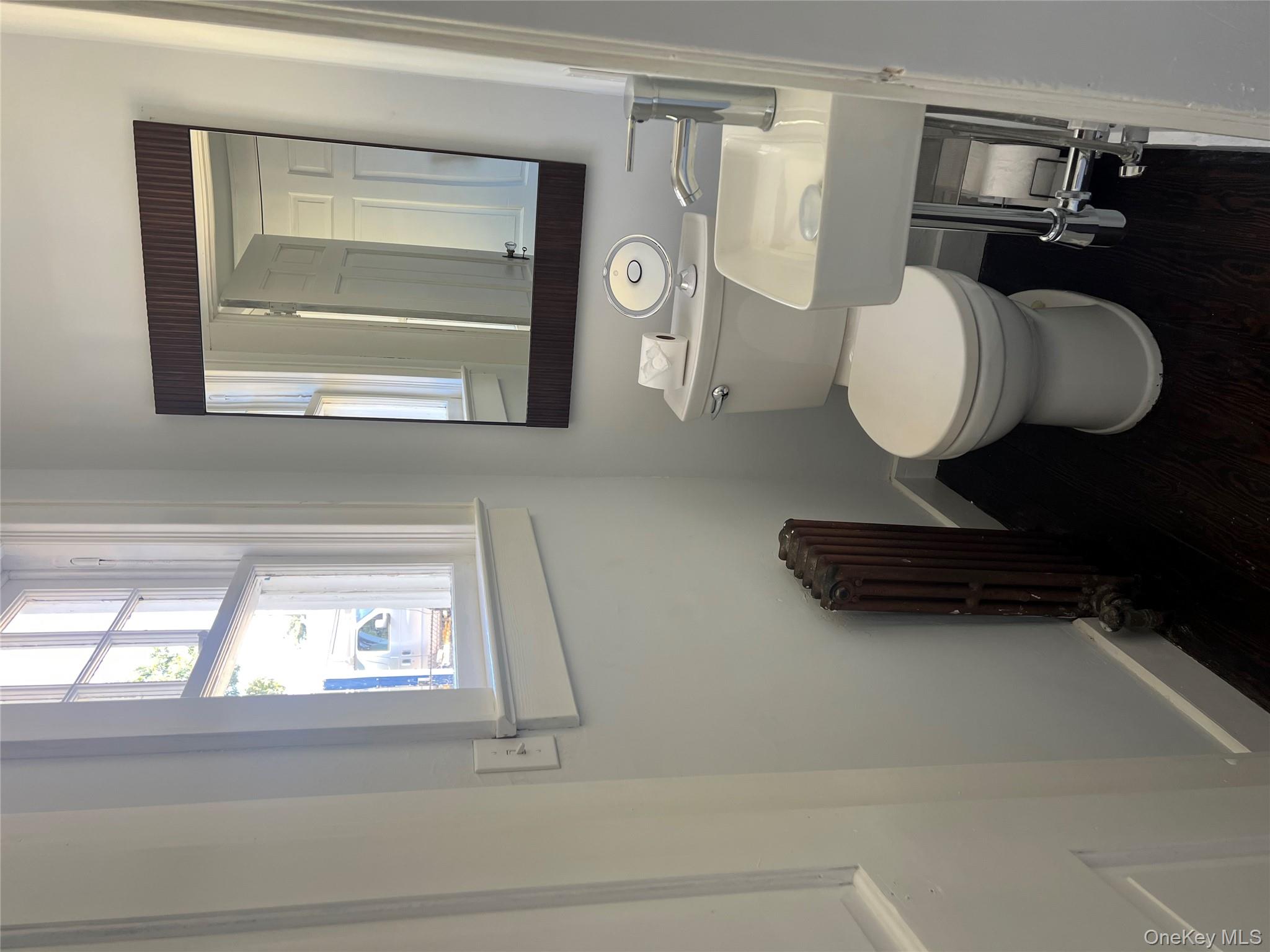 #8 photo, 749 E Main Street, Kings Park , NY 11754