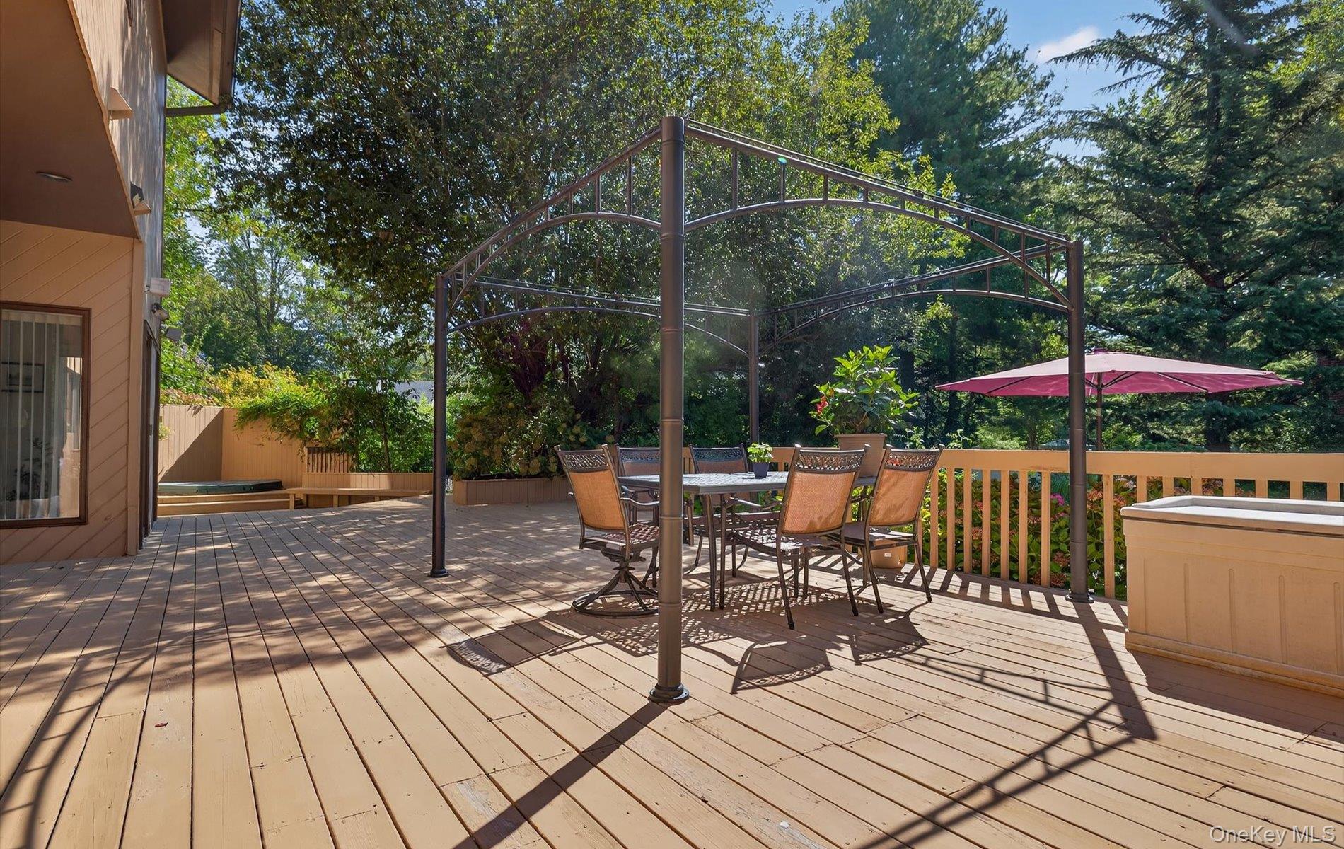 #12 photo, 1 Ellen Court, Glen Cove , NY 11542