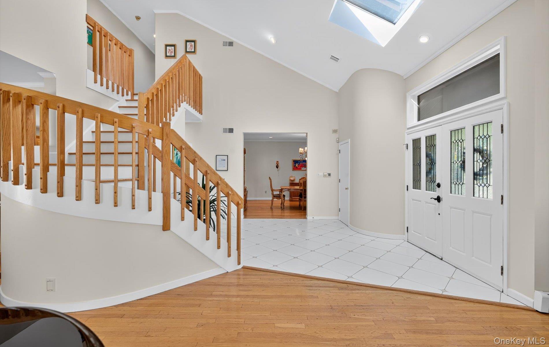 #19 photo, 1 Ellen Court, Glen Cove , NY 11542