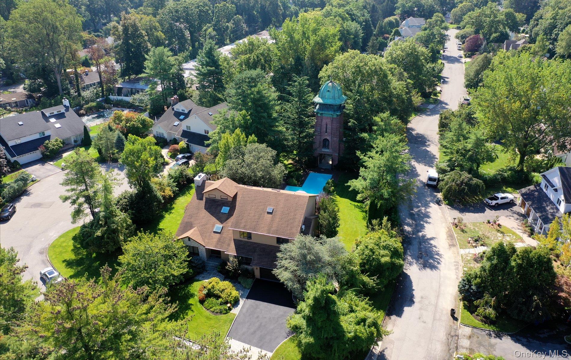 #3 photo, 1 Ellen Court, Glen Cove , NY 11542