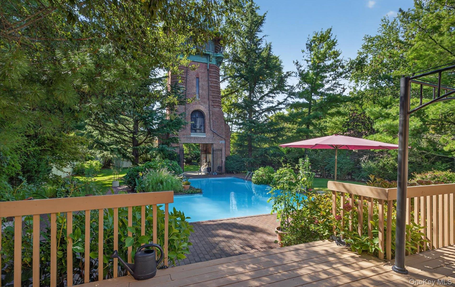 #4 photo, 1 Ellen Court, Glen Cove , NY 11542