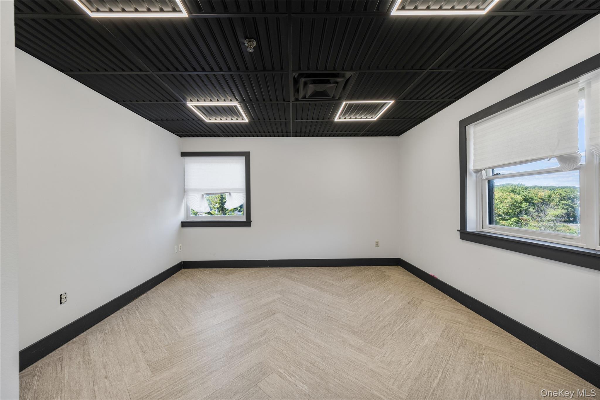 #17 photo, 7 Elmwood, New City , NY 10956