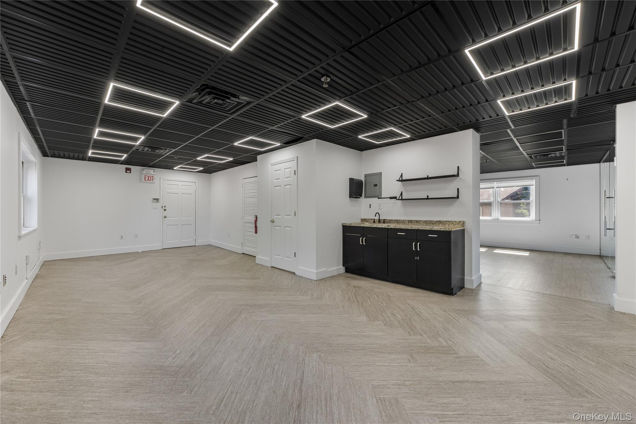 #11 photo, 7 Elmwood, New City , NY 10956