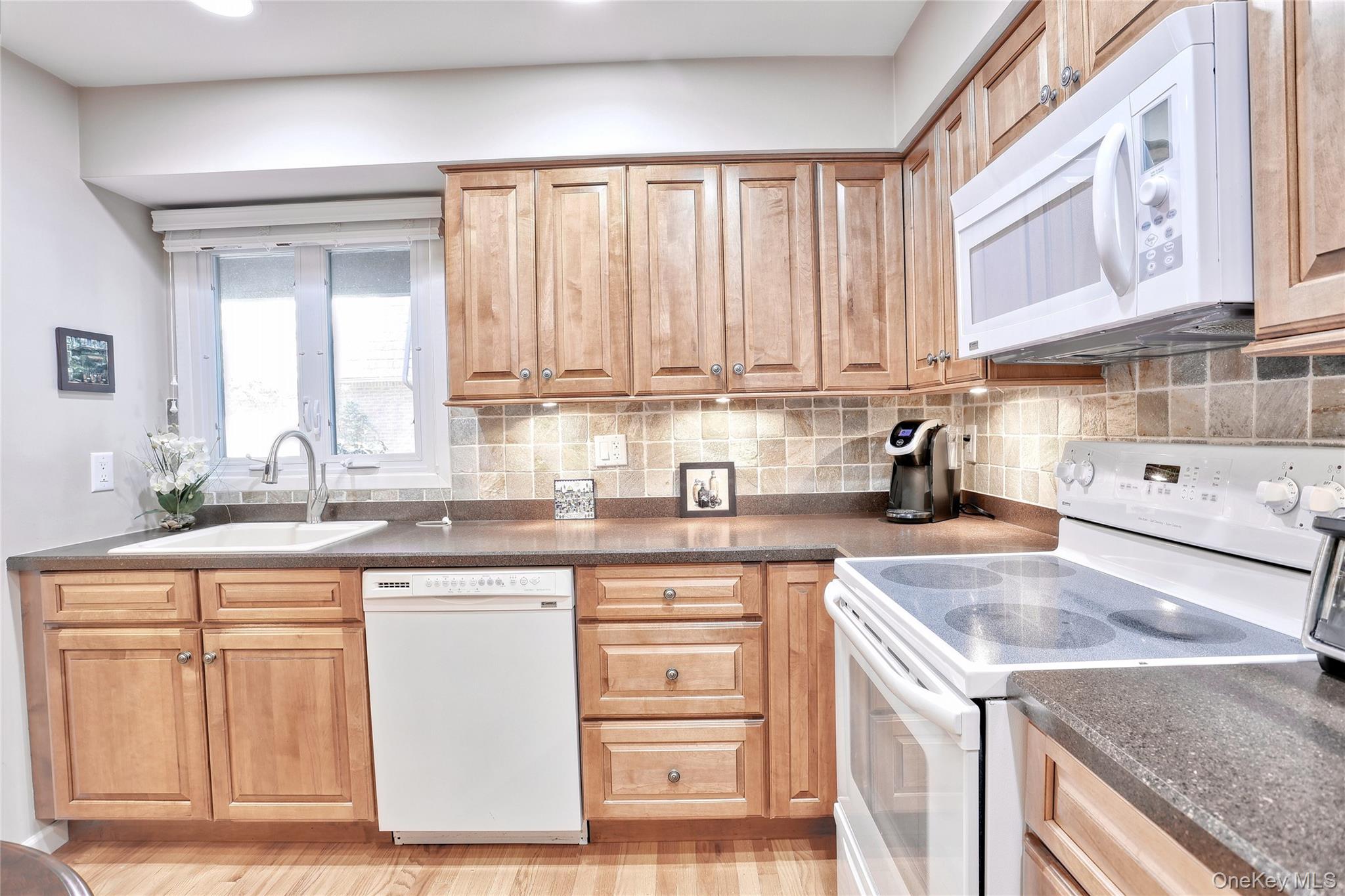 #13 photo, 12 Heritage Drive, New City , NY 10956