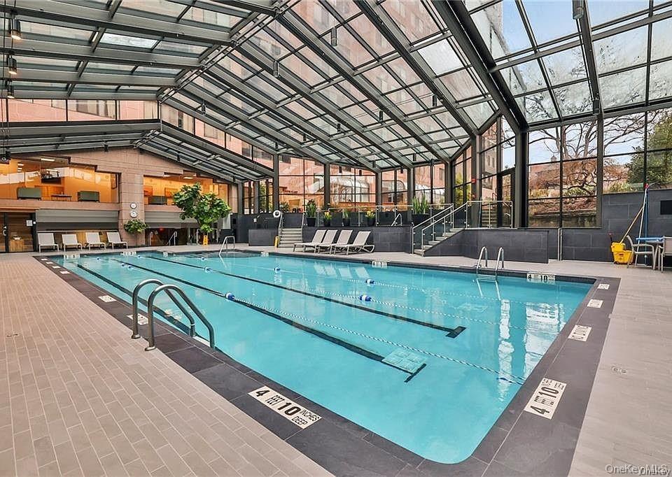 #17 photo, 4 Martine Avenue, White Plains , NY 10606