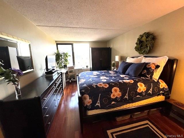 #9 photo, 4 Martine Avenue, White Plains , NY 10606