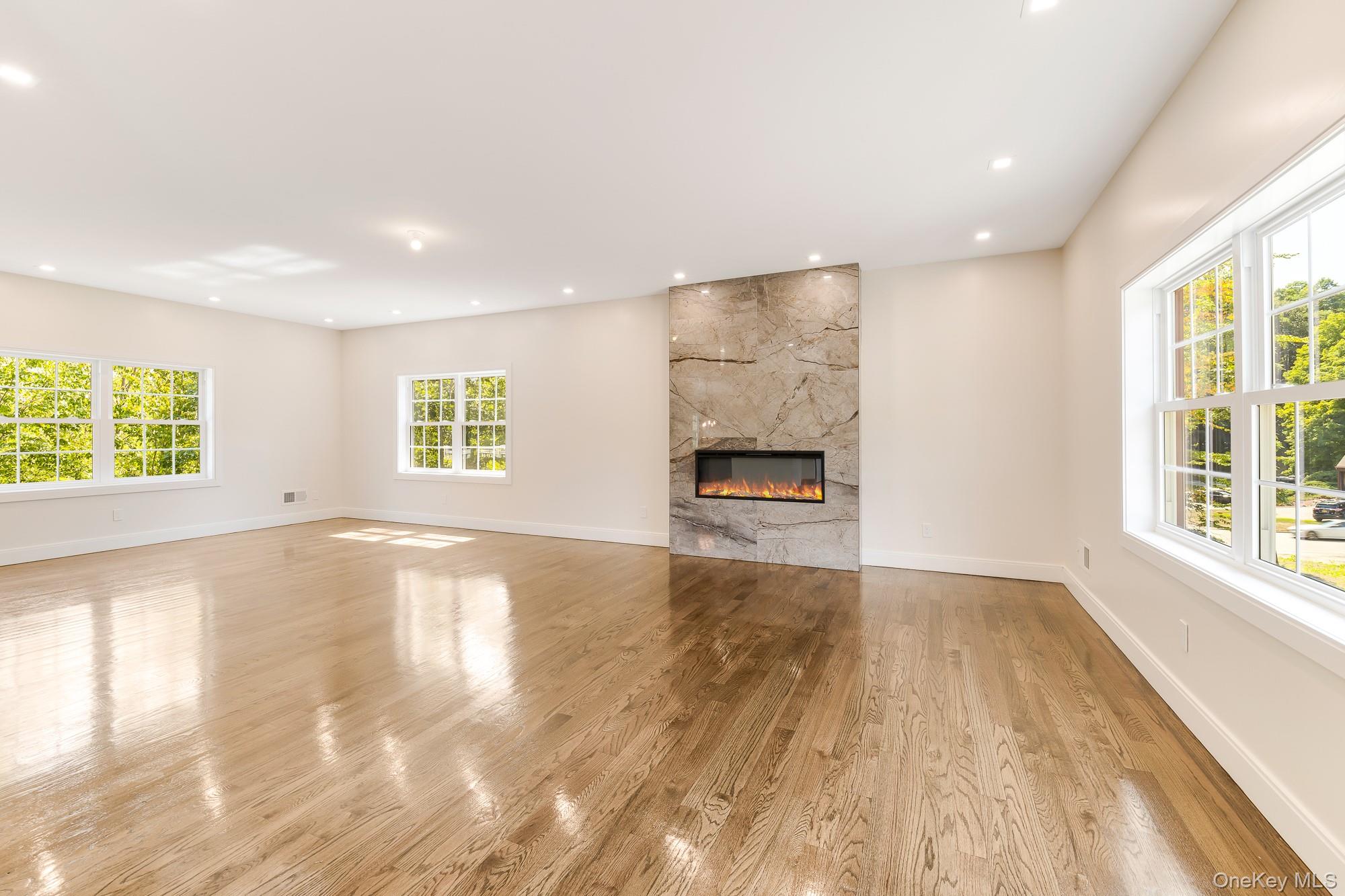 #9 photo, 2 Hallock Court, Highland Mills , NY 10930