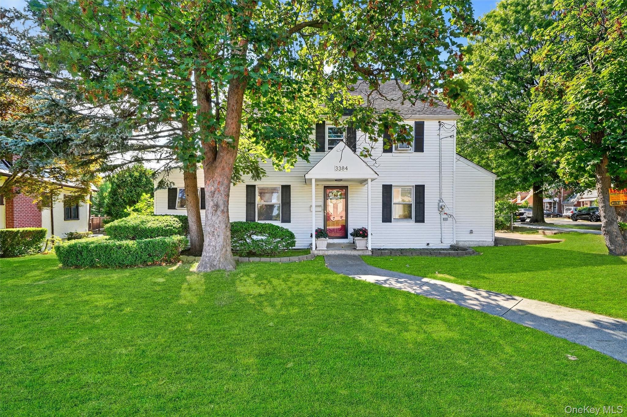 #1 photo, 3384 Country Club Road, Bronx , NY 10465