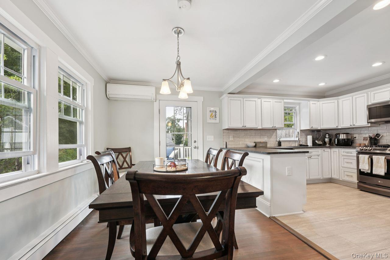 #9 photo, 3 James Street, Suffern , NY 10901