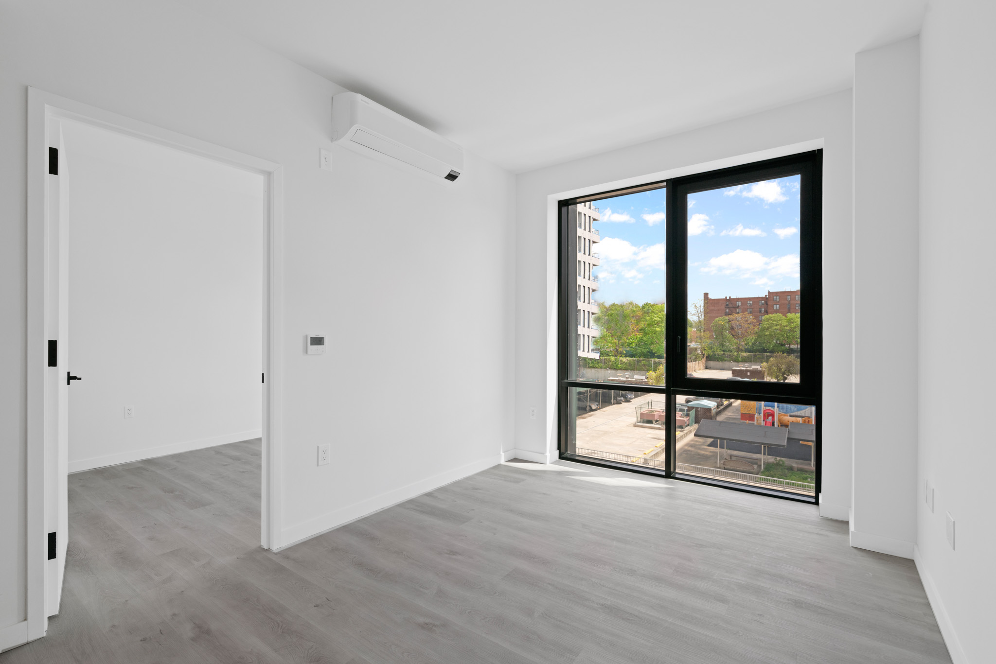 #4 photo, Astoria, クイーンズ区 Astoria , NY 11102