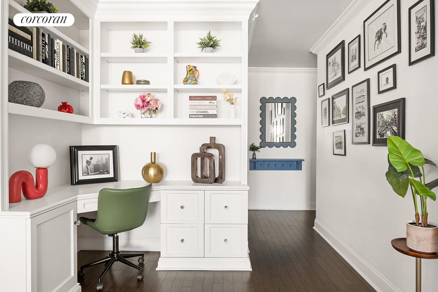 #4 photo, 300 E 71ST Street, Lenox Hill , NY 10021