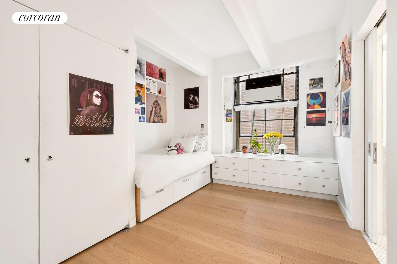 #16 photo, 40 RENWICK Street, Hudson Square , NY 10013