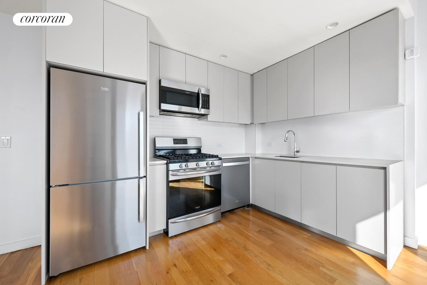 #5 photo, Brooklyn, ブルックリン区 Williamsburg,North , NY 11211