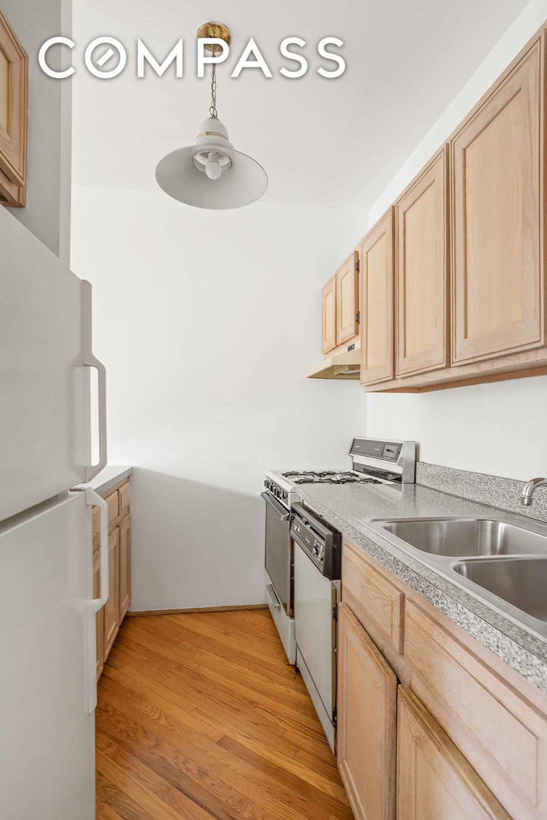 #7 photo, 416 Clermont Avenue, ブルックリン区 Fort Greene , NY 11238