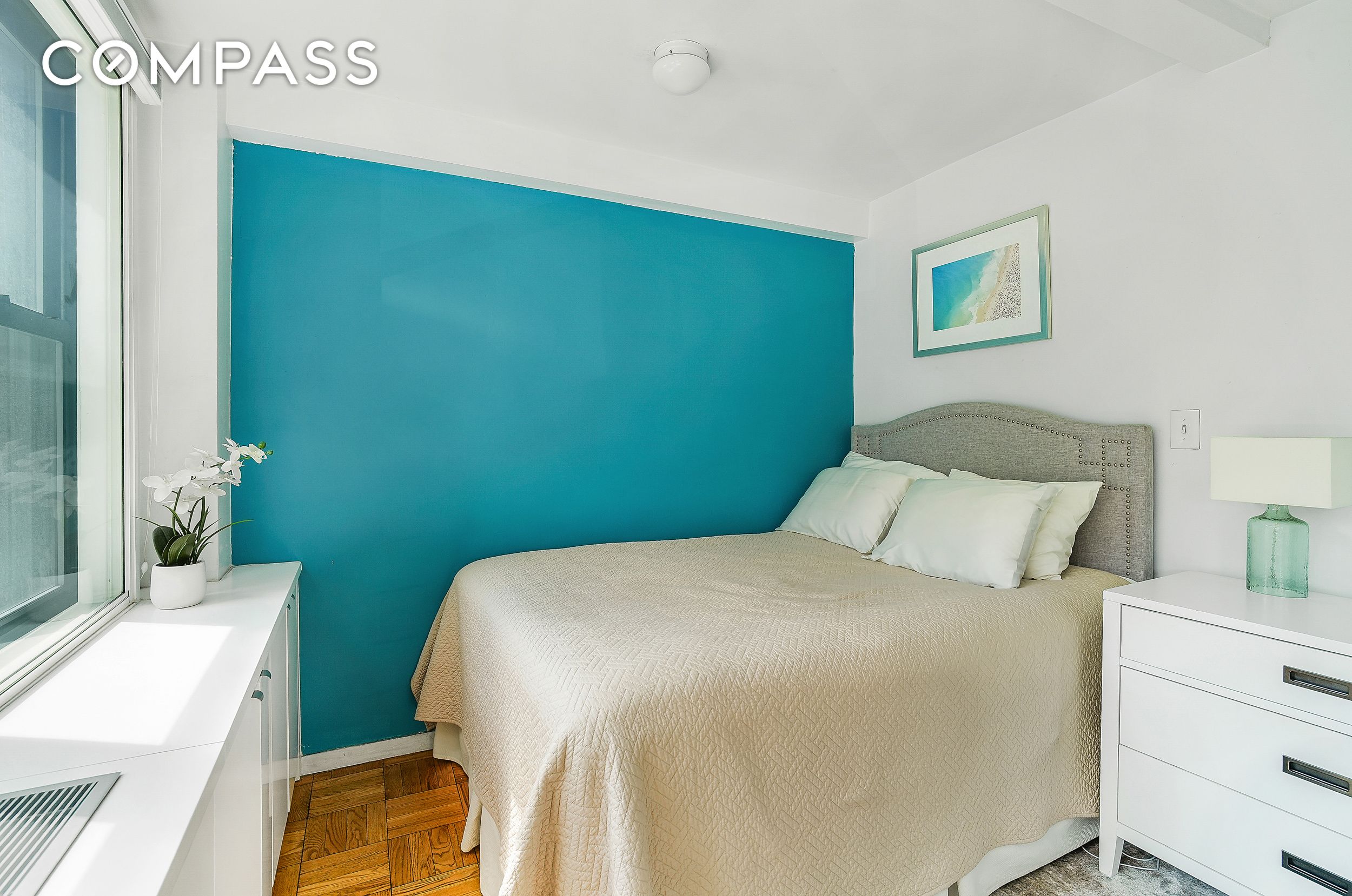 #5 photo, 241 E 76th Street, Lenox Hill , NY 10021