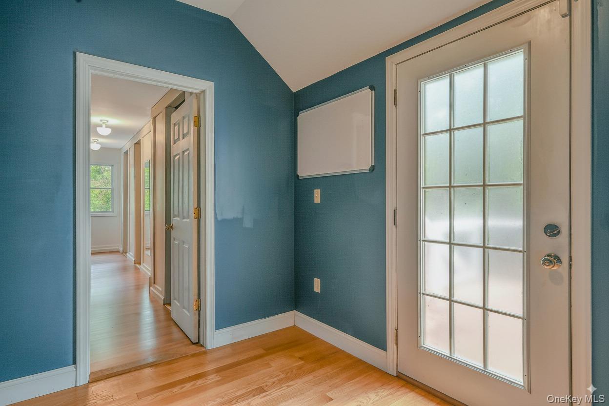 #18 photo, 4 Skunk Hollow Road, Huntington , NY 11743