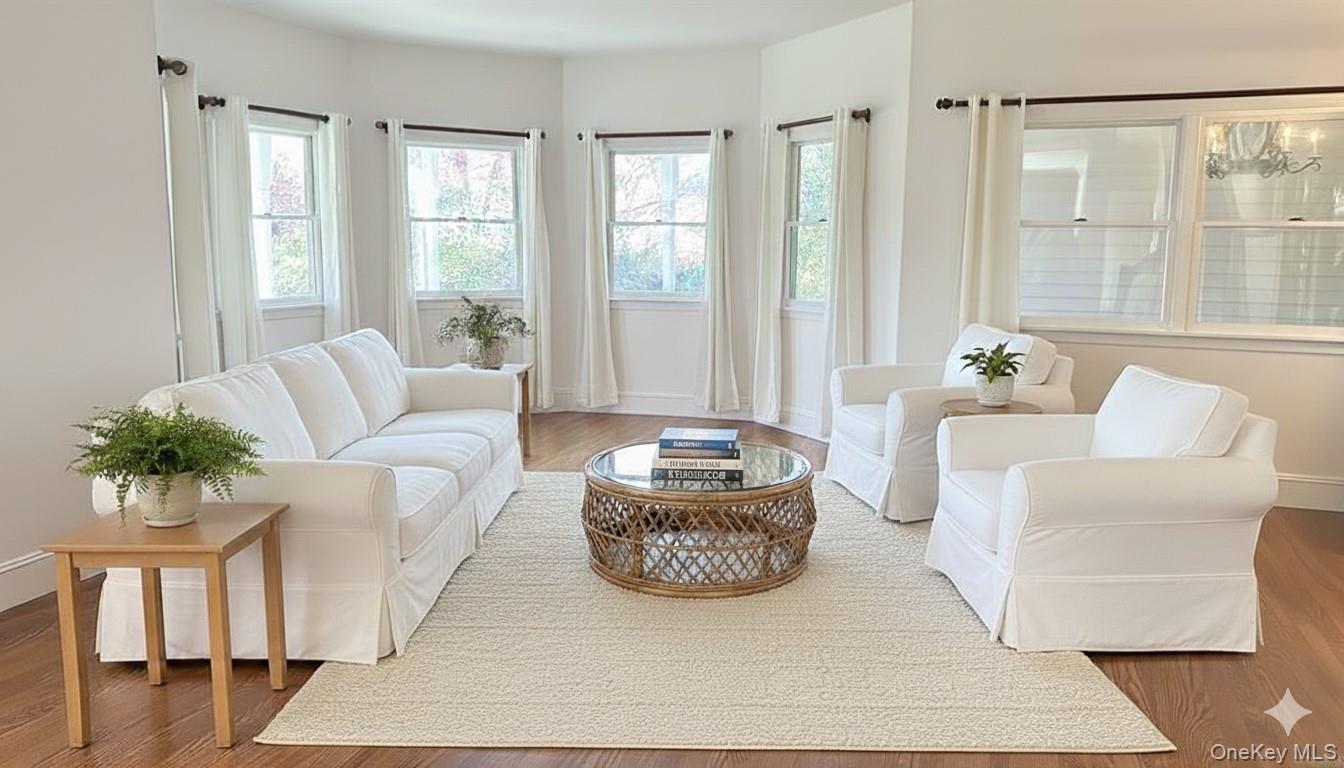 #3 photo, 4 Skunk Hollow Road, Huntington , NY 11743