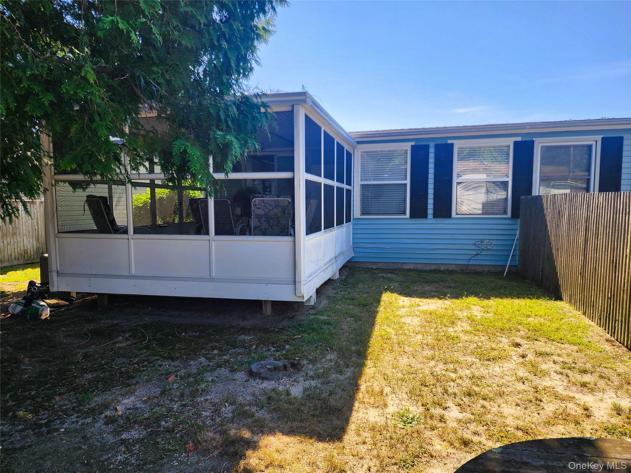 #18 photo, 38B Village Circle, サフォーク郡 Manorville , NY 11949